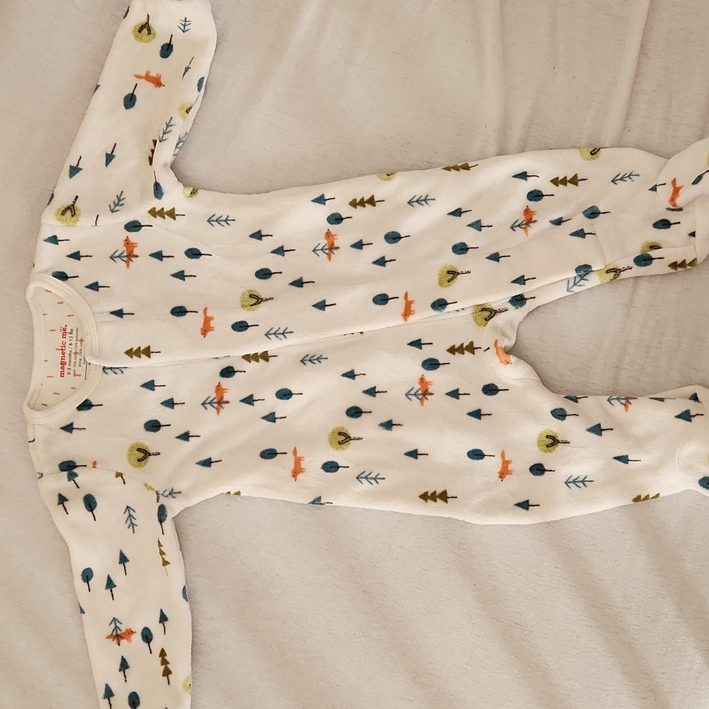 Magnetic Me velour velvet pajamas